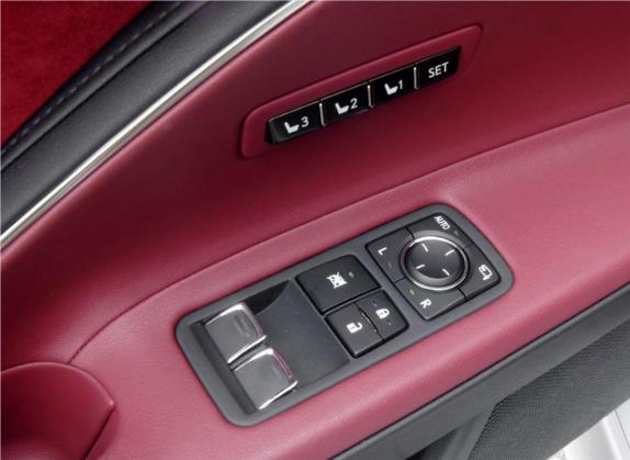 雷克萨斯LC 2018款 500h 车厢座椅   门窗控制