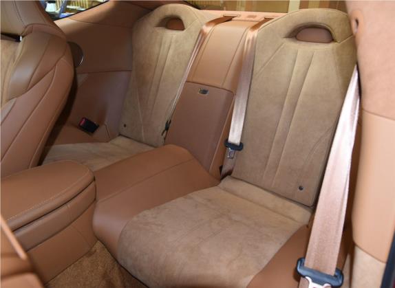 雷克萨斯LC 2019款 500h 运动版 国V 车厢座椅   后排空间