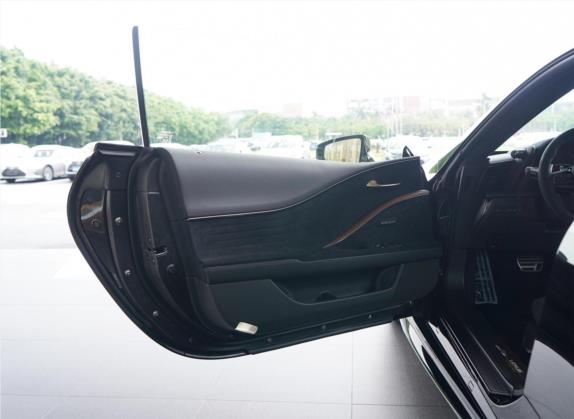 雷克萨斯LC 2021款 500h 特别版 车厢座椅   前门板