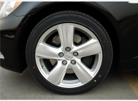 雷克萨斯LS 2006款 460L 尊贵版 其他细节类   前轮
