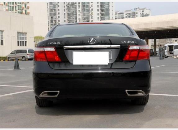 雷克萨斯LS 2006款 460L 尊贵版 外观   正后