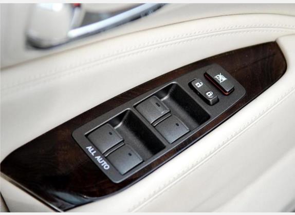 雷克萨斯LS 2007款 600hL 尊贵版 车厢座椅   门窗控制