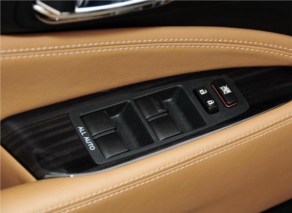 雷克萨斯LS 2013款 600hL 车厢座椅   门窗控制