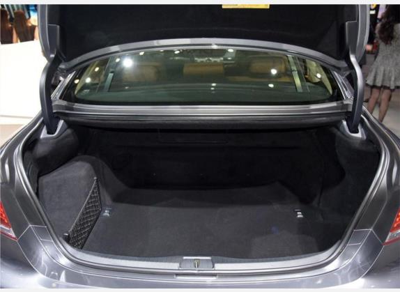 雷克萨斯LS 2016款 600hL 车厢座椅   后备厢