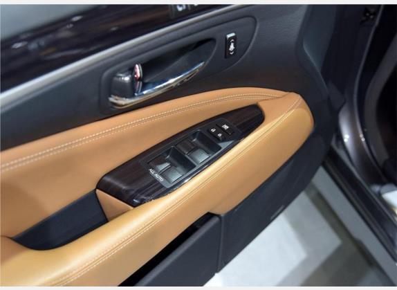 雷克萨斯LS 2016款 600hL 车厢座椅   门窗控制