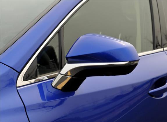 雷克萨斯NX 2015款 300h 全驱 锋芒版 外观细节类   外后视镜
