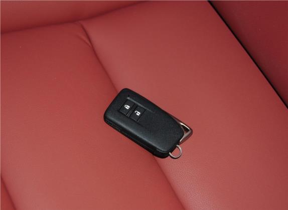 雷克萨斯NX 2015款 200t 全驱 锋尚版 其他细节类   钥匙