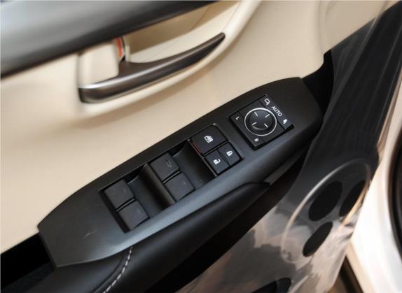 雷克萨斯NX 2015款 200 全驱 锋尚版 车厢座椅   门窗控制