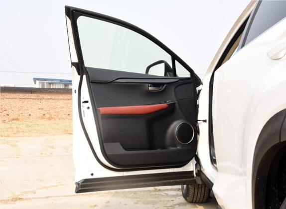 雷克萨斯NX 2016款 200 全驱 锋尚版 车厢座椅   前门板