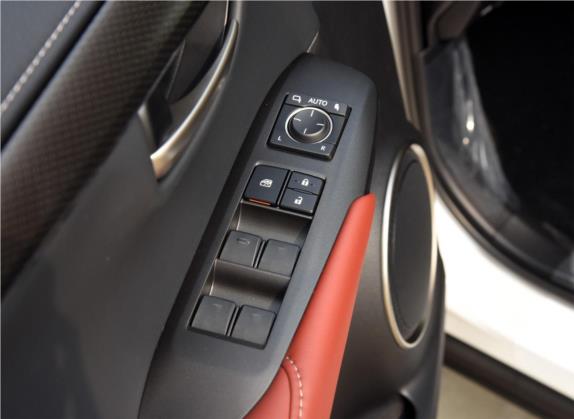 雷克萨斯NX 2016款 200 全驱 锋尚版 车厢座椅   门窗控制