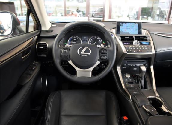 雷克萨斯NX 2016款 300h 全驱 锋芒版 中控类   驾驶位
