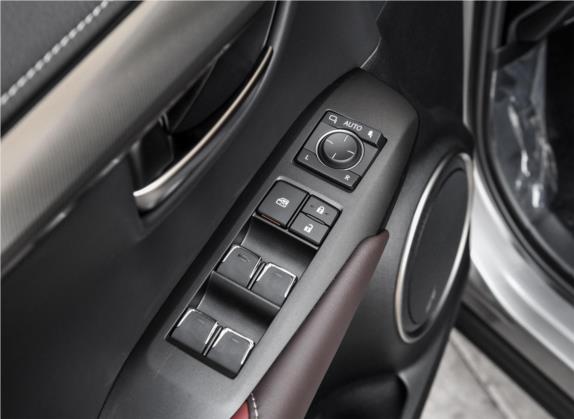 雷克萨斯NX 2018款 200 前驱 锋行版 国V 车厢座椅   门窗控制