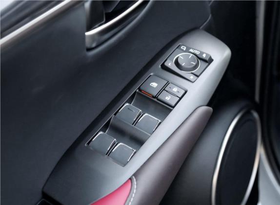 雷克萨斯NX 2018款 300h 全驱 锋致版 国V 车厢座椅   门窗控制