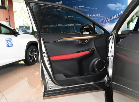 雷克萨斯NX 2019款 300h 百万纪念限量版 国VI 车厢座椅   前门板
