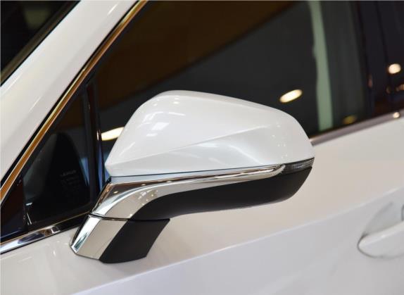 雷克萨斯NX 2020款 200 前驱 锋行版 国VI 外观细节类   外后视镜