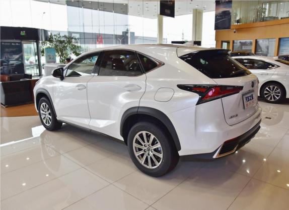 雷克萨斯NX 2020款 200 前驱 锋行版 国VI 外观   斜后