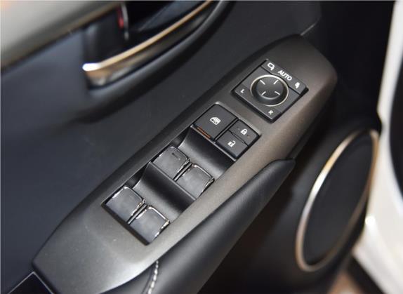 雷克萨斯NX 2020款 200 前驱 锋行版 国VI 车厢座椅   门窗控制