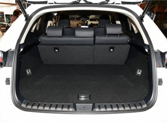 雷克萨斯NX 2020款 300h 前驱 锋尚版 国VI 车厢座椅   后备厢