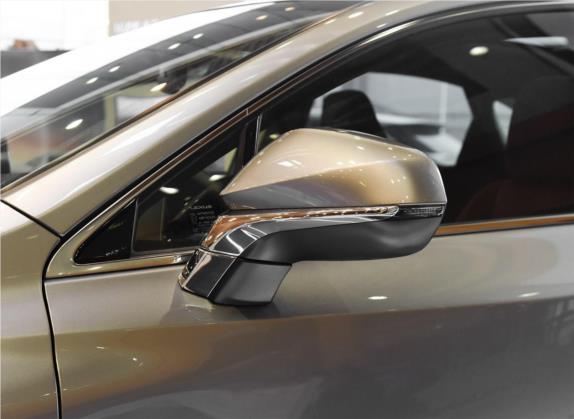 雷克萨斯NX 2020款 300h 全驱 锋致版 国VI 外观细节类   外后视镜
