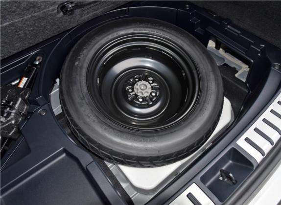 雷克萨斯NX 2020款 300h 全驱 F SPORT 国VI 其他细节类   备胎