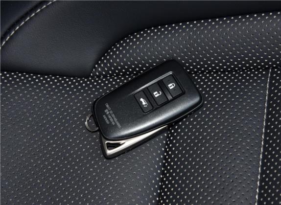 雷克萨斯NX 2020款 300h 全驱 F SPORT 国VI 其他细节类   钥匙