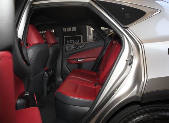 雷克萨斯NX 2022款 350h 前驱 创享版 车厢座椅   后排空间