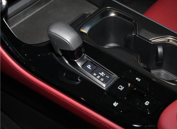雷克萨斯NX 2022款 350h 前驱 创享版 中控类   挡把