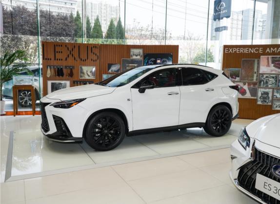 雷克萨斯NX 2022款 350h 全驱 F SPORT 外观   正侧