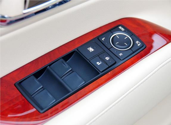 雷克萨斯RX经典 2011款 270 豪华版 车厢座椅   门窗控制