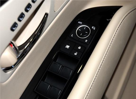 雷克萨斯RX经典 2012款 350 典雅版 车厢座椅   门窗控制