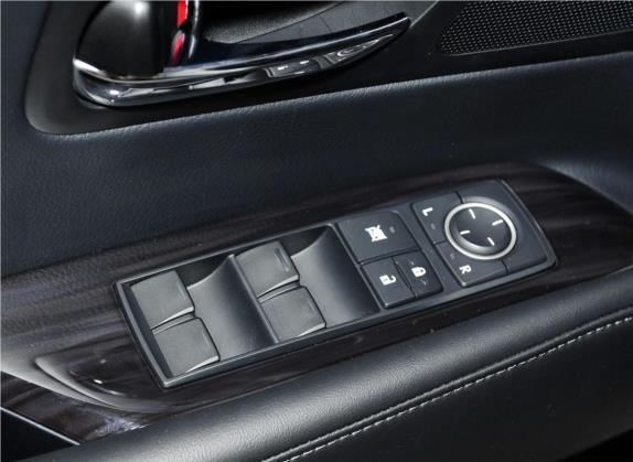雷克萨斯RX经典 2012款 270 典雅版 车厢座椅   门窗控制