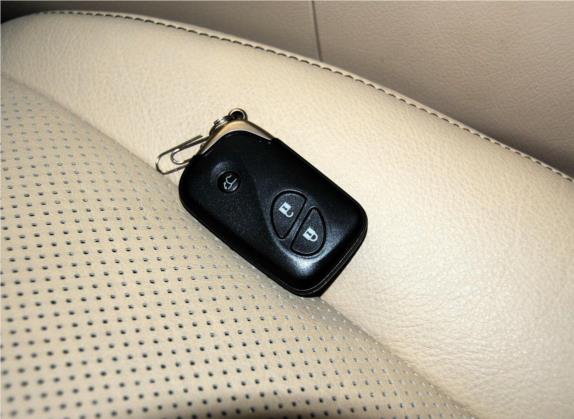 雷克萨斯RX经典 2013款 450h 尊贵版 其他细节类   钥匙