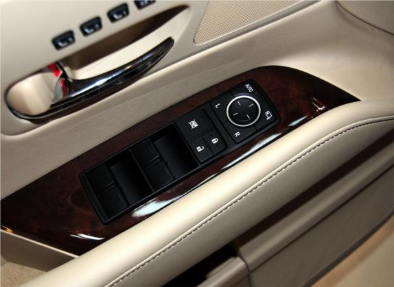 雷克萨斯RX经典 2013款 450h 尊贵版 车厢座椅   门窗控制