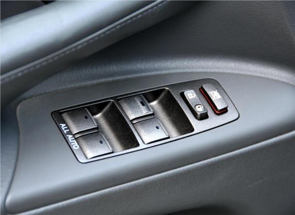 雷克萨斯LX 2009款 570 车厢座椅   门窗控制