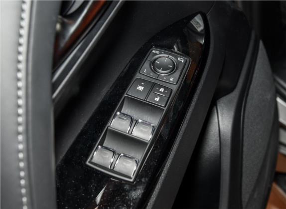雷克萨斯LX 2017款 570 尊贵豪华版 车厢座椅   门窗控制