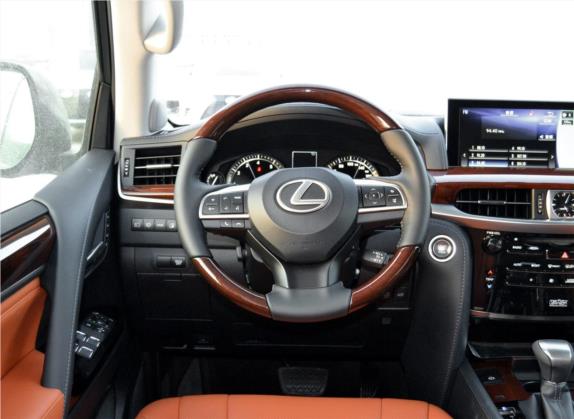 雷克萨斯LX 2019款 570 动感豪华版 中控类   驾驶位