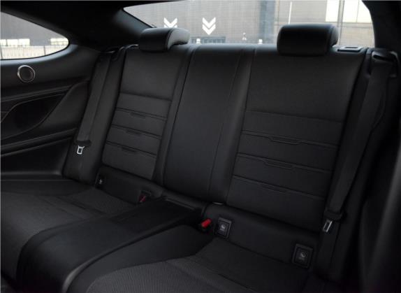 雷克萨斯RC 2016款 200t F SPORT极致版 车厢座椅   后排空间
