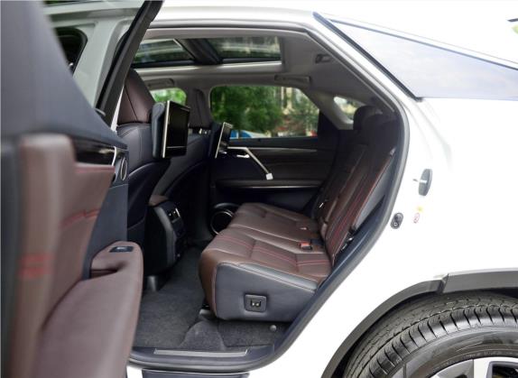 雷克萨斯RX 2016款 450h 四驱尊贵版 车厢座椅   后排空间