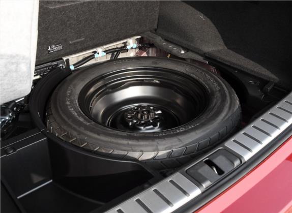 雷克萨斯RX 2016款 300 四驱F SPORT版 国V 其他细节类   备胎