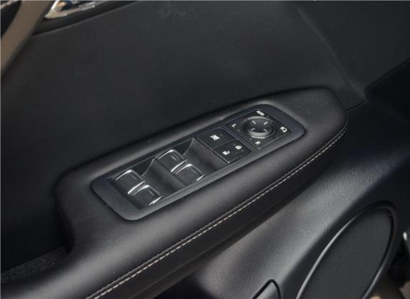 雷克萨斯RX 2016款 300 两驱舒适版 国V 车厢座椅   门窗控制