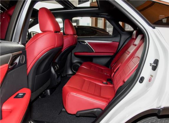 雷克萨斯RX 2017款 300 Mark Levinson 四驱F SPORT版 国V 车厢座椅   后排空间