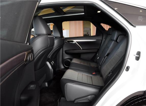 雷克萨斯RX 2020款 300 四驱F SPORT 国VI 车厢座椅   后排空间