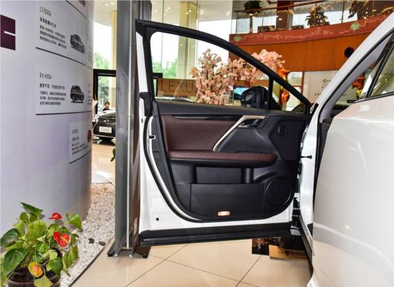 雷克萨斯RX 2020款 300 两驱舒适版 国VI 车厢座椅   前门板