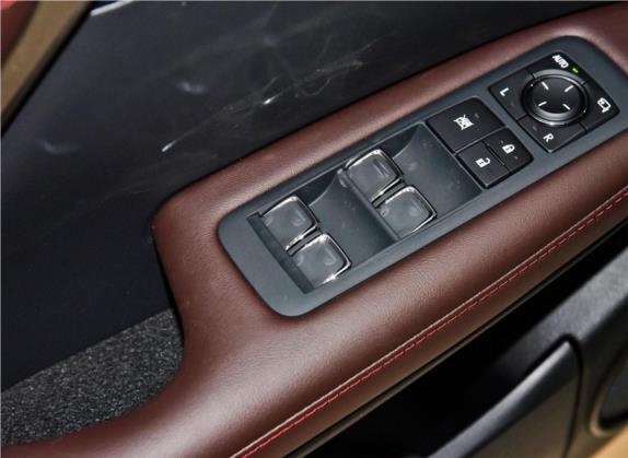 雷克萨斯RX 2020款 300 两驱舒适版 国VI 车厢座椅   门窗控制