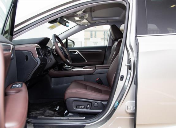 雷克萨斯RX 2020款 450h 四驱典雅版 国VI 车厢座椅   前排空间