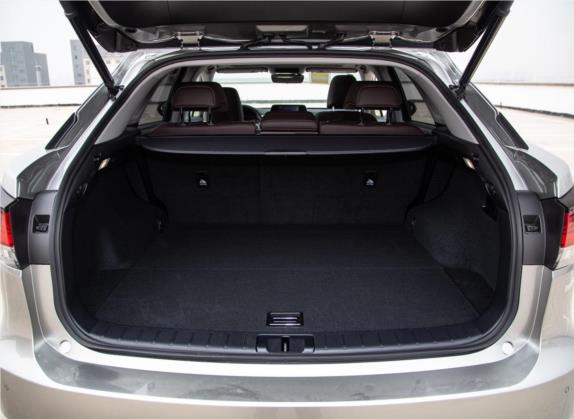 雷克萨斯RX 2020款 450h 四驱典雅版 国VI 车厢座椅   后备厢