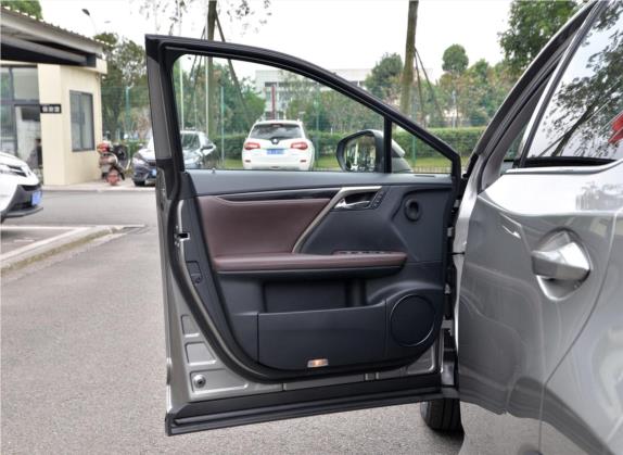 雷克萨斯RX 2020款 450hL 四驱典雅版7座 国VI 车厢座椅   前门板