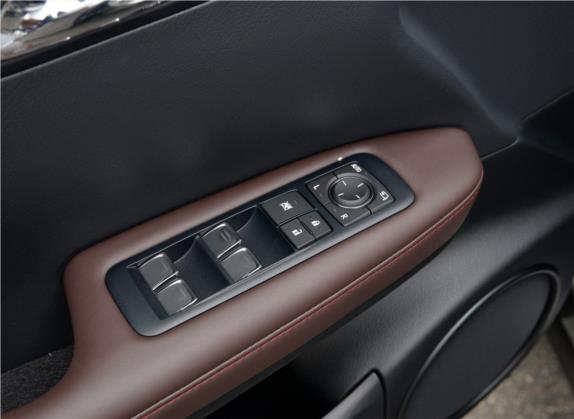雷克萨斯RX 2020款 450hL 四驱典雅版7座 国VI 车厢座椅   门窗控制