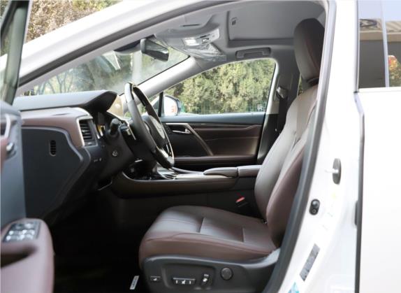 雷克萨斯RX 2020款 450hL 四驱豪华版6座 国VI 车厢座椅   前排空间