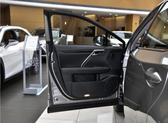 雷克萨斯RX 2020款 改款 300 两驱舒适版 车厢座椅   前门板